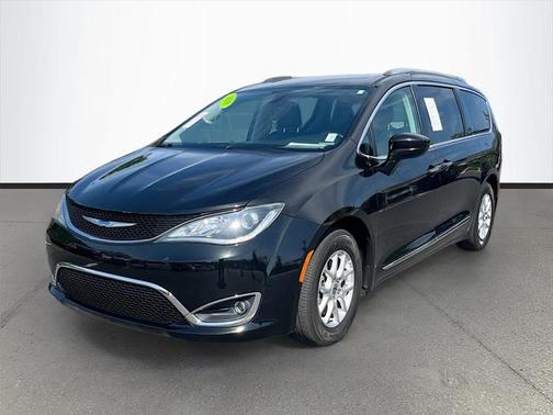 2018 Chrysler Pacifica Touring-L Plus