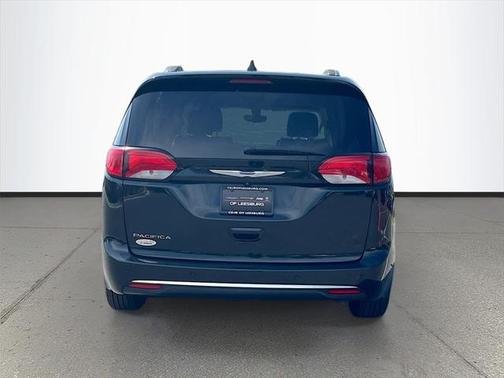 2018 Chrysler Pacifica Touring-L Plus