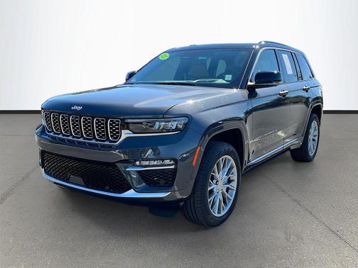 2025 Jeep Grand Cherokee Summit