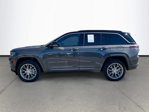 2025 Jeep Grand Cherokee Summit