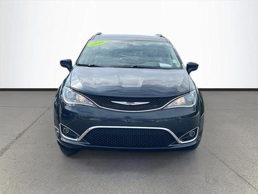 2020 Chrysler Pacifica Touring-L Plus