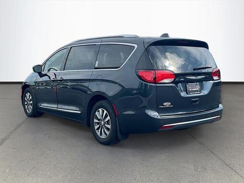 2020 Chrysler Pacifica Touring-L Plus