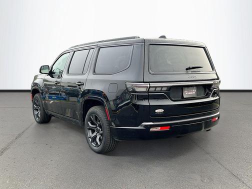 High Gloss Black 2026 Jeep Grand Wagoneer Limited Altitude 4x4