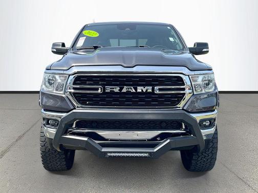 Granite Crystal Metallic Clearcoat 2022 RAM 1500 Big Horn/Lone Star
