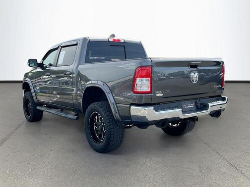 Granite Crystal Metallic Clearcoat 2022 RAM 1500 Big Horn/Lone Star