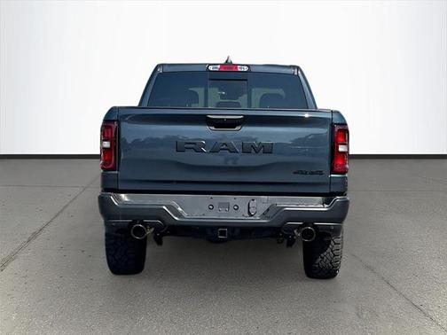 2025 RAM 1500 Warlock Crew Cab 4x4 5'7' Box