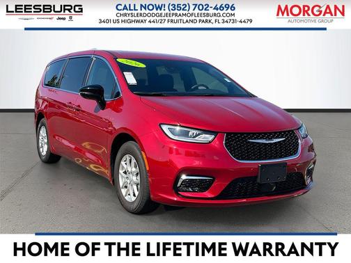Red Hot Pearlcoat 2026 Chrysler Pacifica L