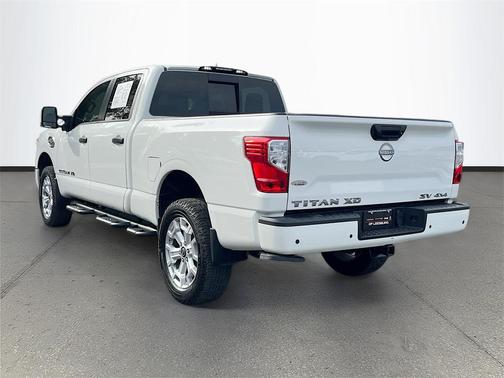 2023 Nissan Titan XD SV