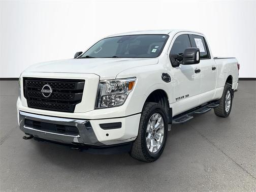 2023 Nissan Titan XD SV