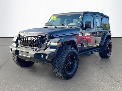 Granite Crystal Metallic Clearcoat 2019 Jeep Wrangler Unlimited Sport
