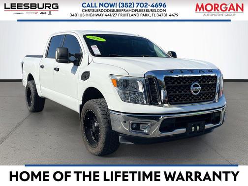 2017 Nissan Titan SV