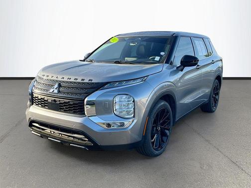 2022 Mitsubishi Outlander Black Edition S-AWC