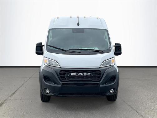 2025 RAM ProMaster 2500 Tradesman