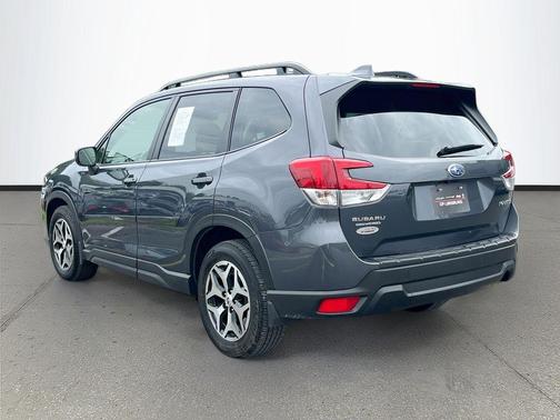 Gray Metallic 2023 Subaru Forester Premium