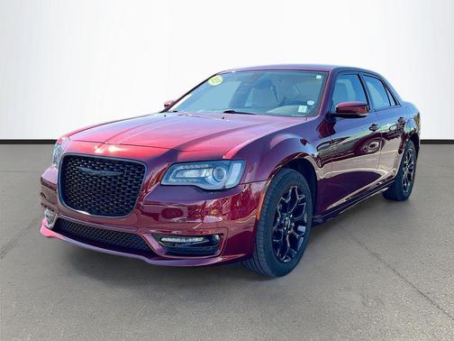 2023 Chrysler 300 Touring