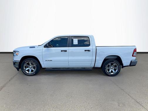 Bright White Clearcoat 2024 RAM 1500 Big Horn/Lone Star