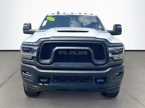 Bright White Clearcoat 2024 RAM 2500 Power Wagon