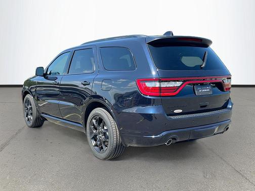 Night Moves 2026 Dodge Durango GT AWD HEMI V8