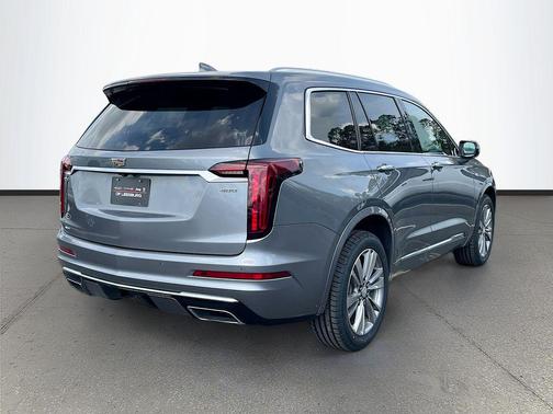 2022 Cadillac XT6 Premium Luxury AWD