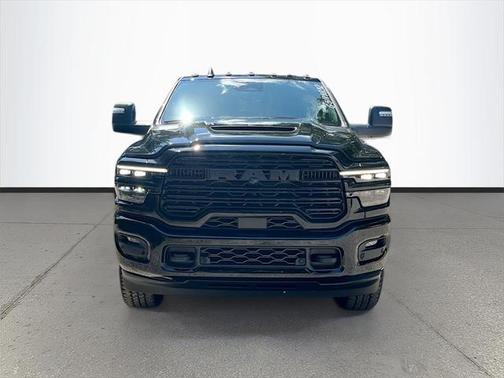 2025 RAM 2500 Laramie Crew Cab 4x4 6'4' Box