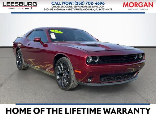 Octane Red Pearlcoat 2022 Dodge Challenger SXT