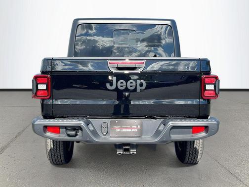 2026 Jeep Gladiator Sport S