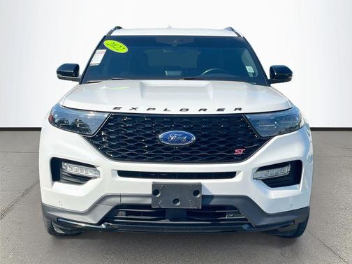 Star White Metallic Tri-Coat 2020 Ford Explorer ST