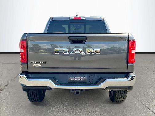 Granite Crystal Metallic Clearcoat 2026 RAM 1500 Big Horn/Lone Star