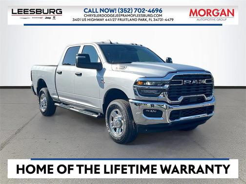 2025 RAM 2500 Tradesman Crew Cab 4x4 6'4' Box