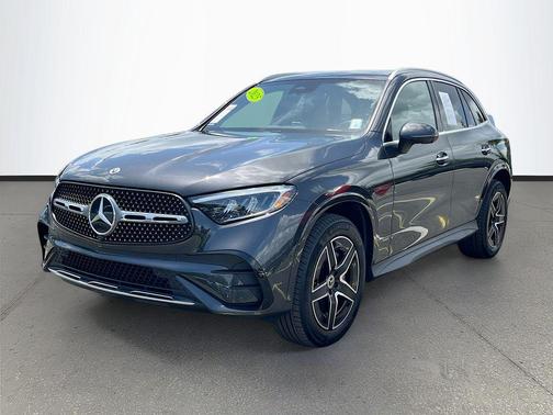 2025 Mercedes-Benz GLC 300 4MATIC