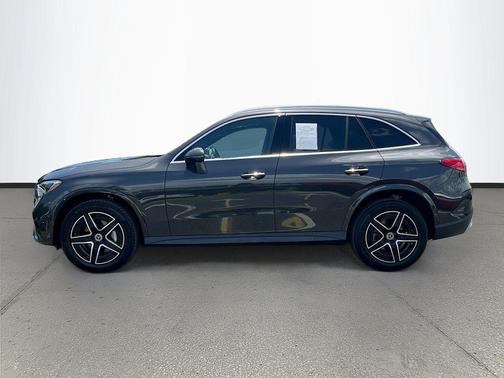 2025 Mercedes-Benz GLC 300 4MATIC
