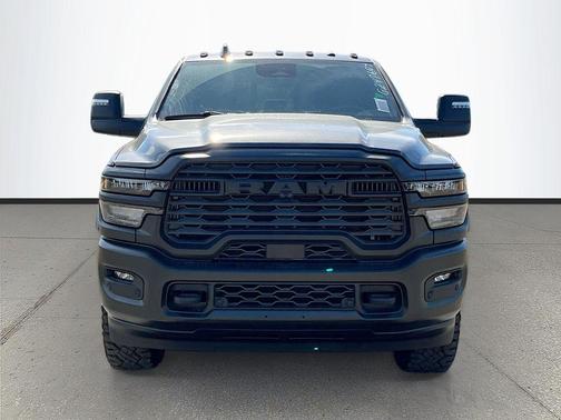 2026 RAM 2500 Warlock Crew Cab 4x4 6'4' Box