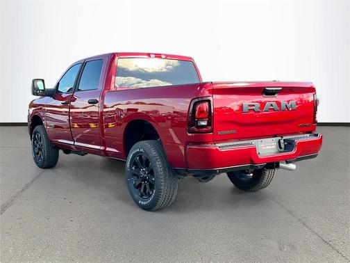 2026 RAM 2500 Big Horn Crew Cab 4x4 6'4' Box