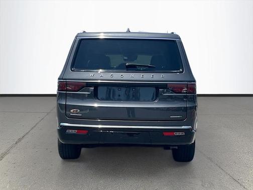 2022 Jeep Wagoneer Series II 4x4