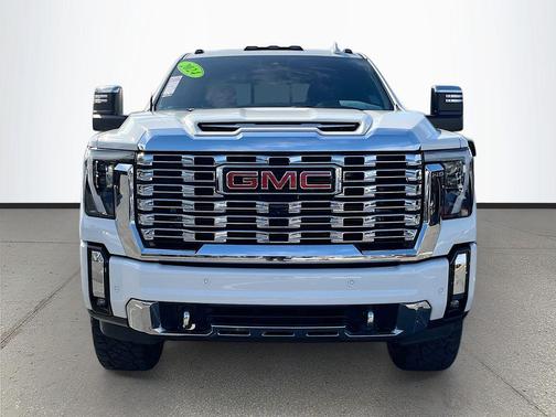2024 GMC Sierra 2500 Denali