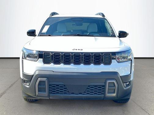 Bright White Clearcoat 2026 Jeep Cherokee Laredo 4x4