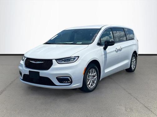 2025 Chrysler Pacifica L