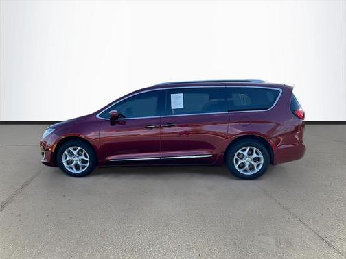 2018 Chrysler Pacifica Touring-L