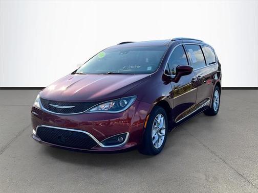 2018 Chrysler Pacifica Touring-L