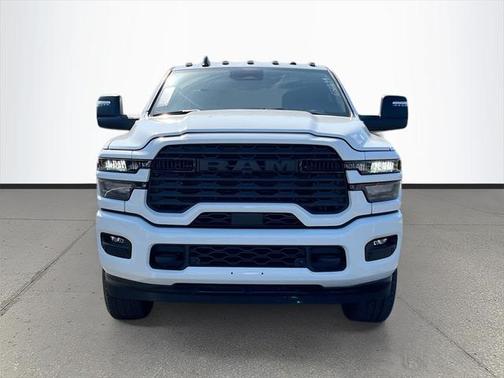 2025 RAM 2500 Big Horn Crew Cab 4x4 6'4' Box