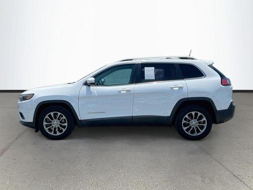 Bright White Clearcoat 2019 Jeep Cherokee Latitude Plus
