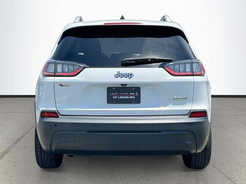 Bright White Clearcoat 2019 Jeep Cherokee Latitude Plus