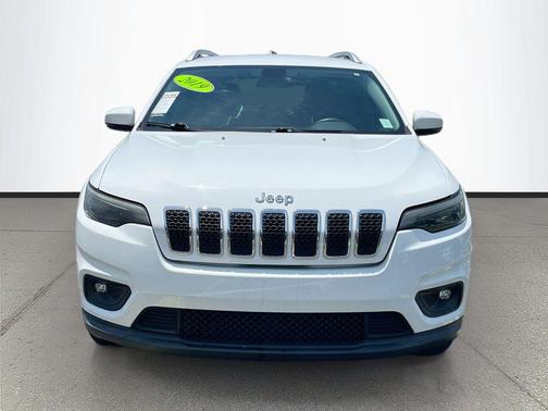 Bright White Clearcoat 2019 Jeep Cherokee Latitude Plus