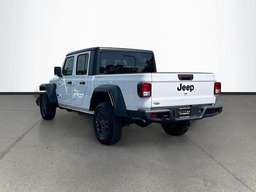 2025 Jeep Gladiator Sport S