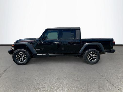 Black Clearcoat 2026 Jeep Gladiator Rubicon