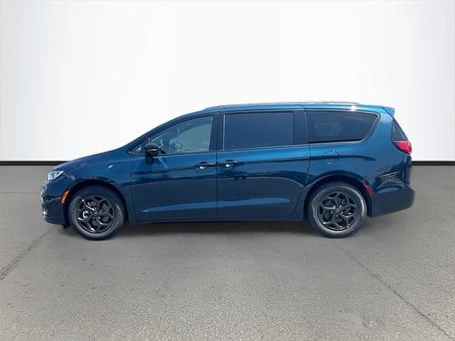 2025 Chrysler Pacifica Hybrid Premium S Appearance Pkg