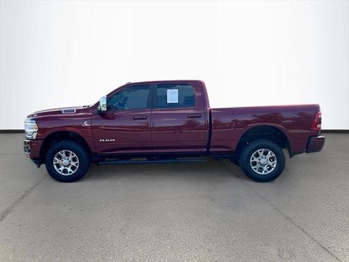 2024 RAM 2500 Laramie Crew Cab 4x4 6'4' Box