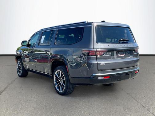 Baltic Gray Metallic Clearcoat 2024 Jeep Wagoneer L Series III 4x4