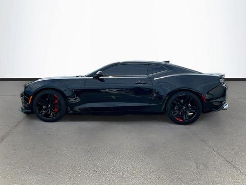 Black 2021 Chevrolet Camaro RWD Coupe LT1