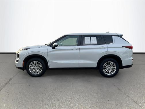 2024 Mitsubishi Outlander ES 2.5 2WD